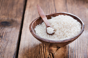Fototapeta na wymiar Uncooked Rice