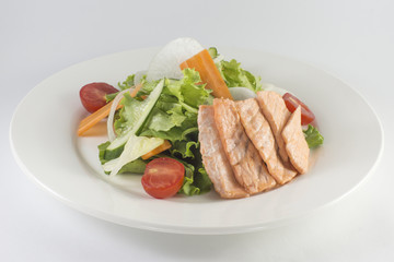 Салат с лососем