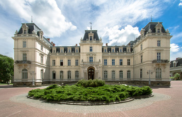 Fototapeta na wymiar Potocki Palace in Lviv, Ukraine 