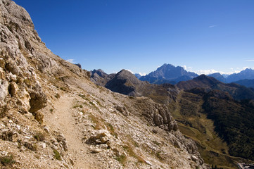 Fototapeta na wymiar Dolomiten bei Cortina d´Ampezzo - Alpen