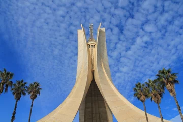 Gardinen Märtyrerdenkmal in Algier, Algerien © Picturereflex