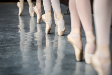 Legs dancers