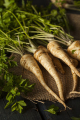 Raw Organic Parsley Root