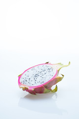 ドラゴンフルーツ
