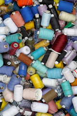 Spools thread