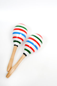 Color lining painting on double Maracas.