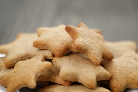 homemade star shape ginger cookies close up