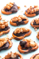 pretzels with chocolate and nuts