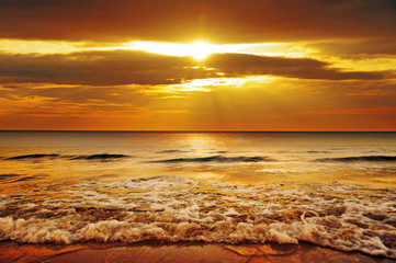 Obraz premium sunrise on the beach