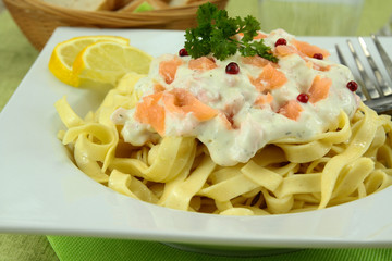 tagliatelles au saumon fumé