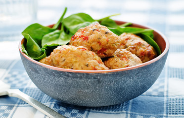 baked meatballs with pepper and spinach