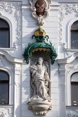 Obraz premium King Frederick III, Regensburger Hof, Wustenrot Building, Vienna