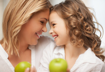 Fototapeta premium mother and daughter