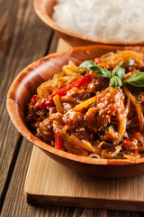 Chinese chicken with rice noodles