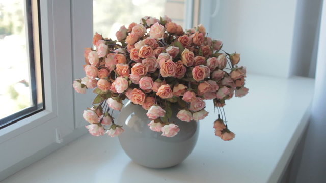 bouquet of rose in a vase