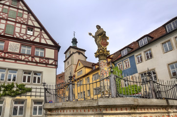 Fototapeta premium Pomnik w Rothenburg ob der Tauber, Niemcy