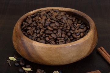 Roasted coffee beans