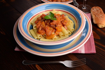 Rigatoni with pumpkin, beans and bacon