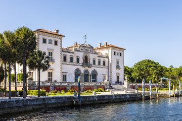 Miami Vizcaya museum at waterfront - obrazy, fototapety, plakaty
