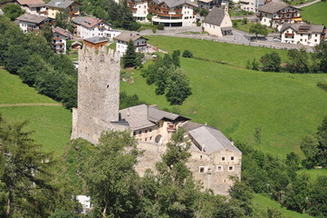 Fototapeta na wymiar Burgeis, Südtirol, Vinschgau
