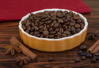 Roasted coffee beans