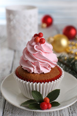 Cup-cake with cream