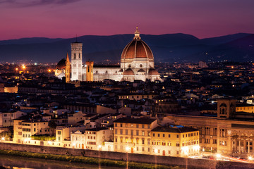  Florence, Cathedral of Santa Maria del Fiore on a sunset