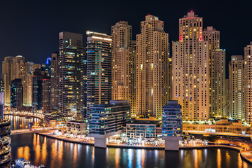 Panele Szklane  Dubai Marina oświetlona nocą