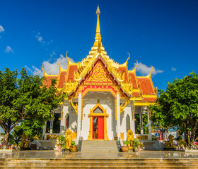 Fototapeta premium city pillar with blue sky background,thailand