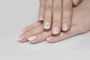 nails