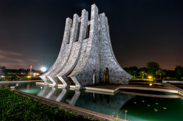 Kwame Nkrumah Memorial Park at night - Accra, Ghana - obrazy, fototapety, plakaty