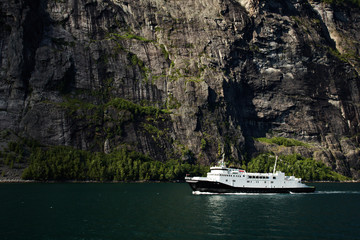Geirangerfjord - 75894387