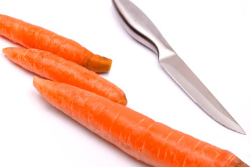 carrots and knife