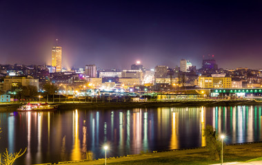 Naklejka na ściany i meble View of Belgrade downtown at night - Serbia