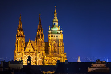 Fototapeta na wymiar Hradcany with Prague castle during twilight