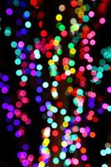 カラフルな光　黒背景