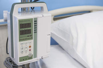 Electronic medical infusion machine controls