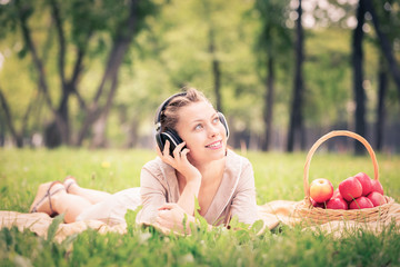 Fototapeta premium Picnic at summer park