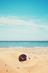 summer holidays - compass at beach - 75930347