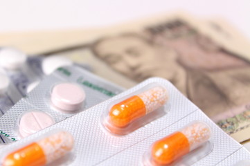 医薬品とお金