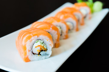 Salmon sushi roll
