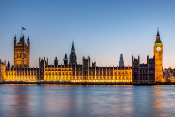 Fototapeta na wymiar London at night: Houses of Parliament and Big Ben