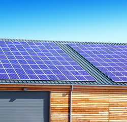 Fototapeta premium Panneaux solaires en toiture