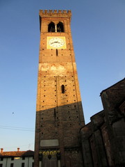 Torre, Rivolta d Adda