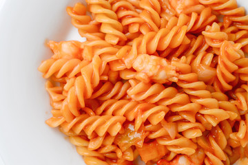 fried macaroni with shrimp