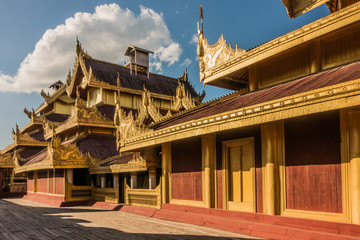 Fototapeta na wymiar At Mandalay Palace