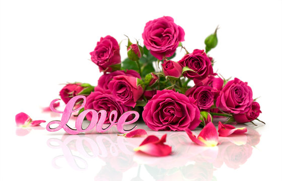 bouquet of roses and word "love"