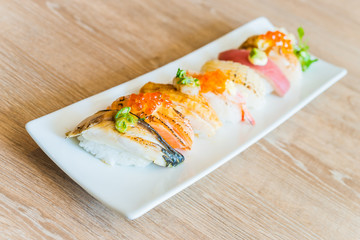 Nigiri sushi