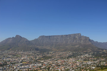 Fototapeta na wymiar Table Mountain on a clear day with blue sky