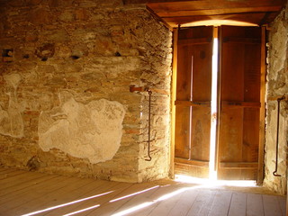 Light and pray door-Efes-Selcuk-Sirince